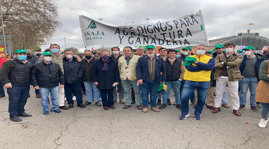 El campo inunda Madrid en una manifestación histórica
